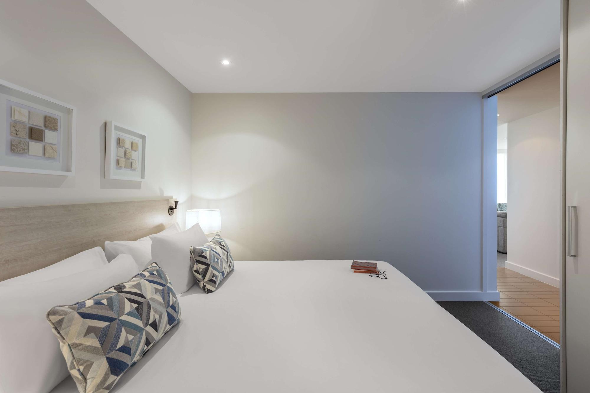 Oaks Glenelg Liberty Suites Adelaida Exterior foto