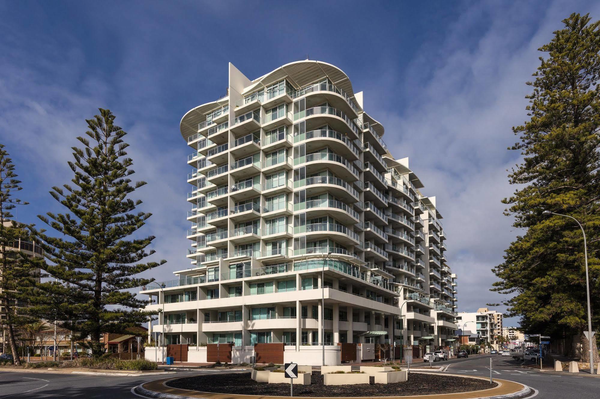 Oaks Glenelg Liberty Suites Adelaida Exterior foto